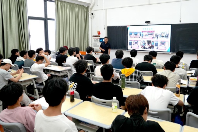 陕西财经职业技术学院“工艺美术大师进课堂”系列活动圆满举行